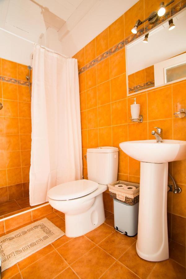 Apartment Spongkalya Ii